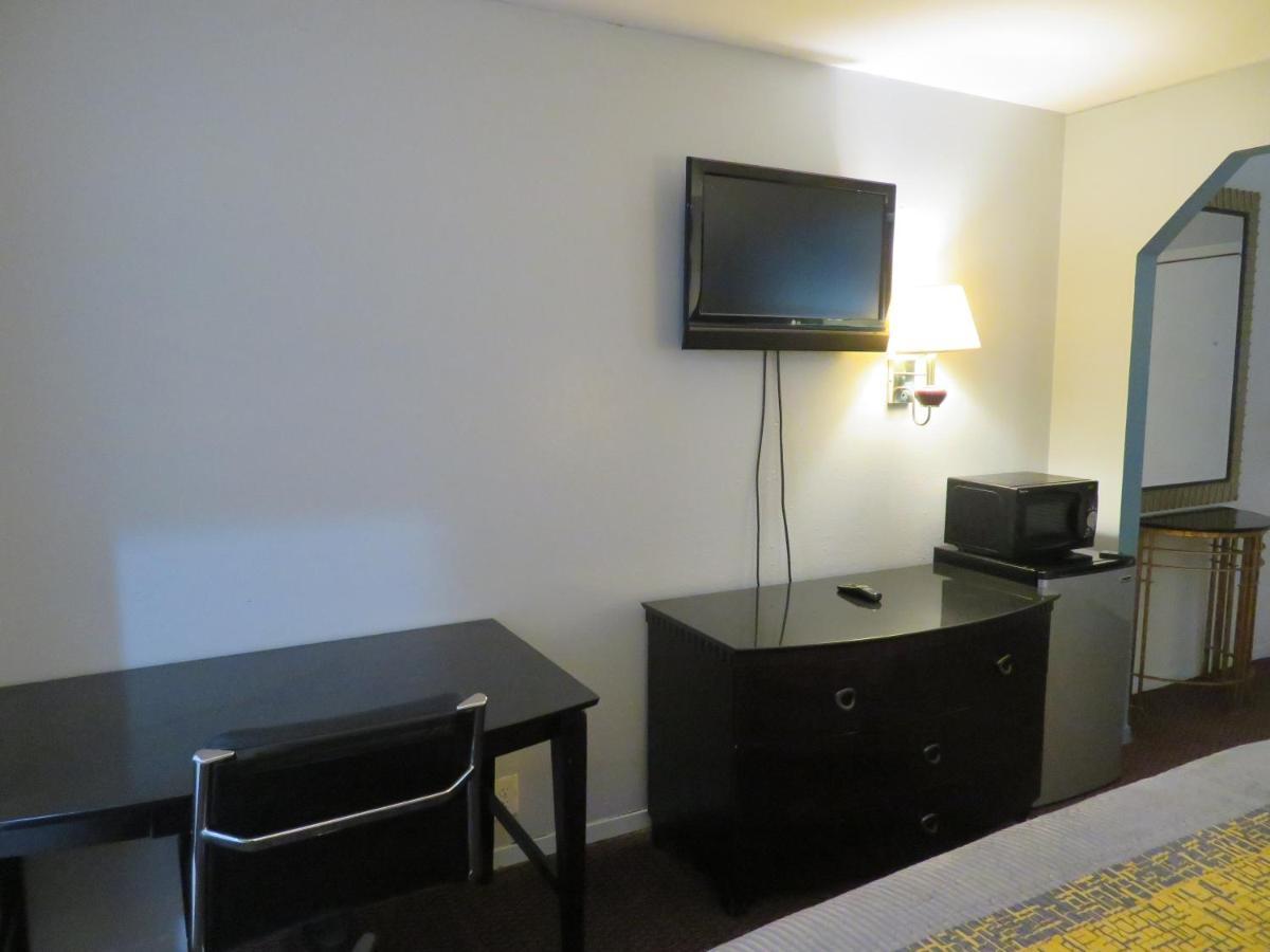 Travel Inn Beaumont Extérieur photo