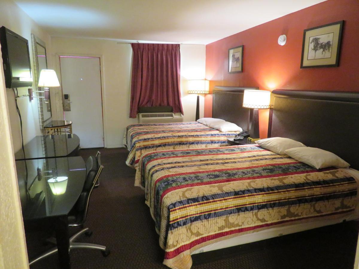 Travel Inn Beaumont Extérieur photo