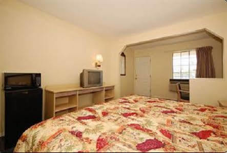 Travel Inn Beaumont Extérieur photo